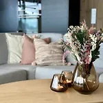 Delikat, Moderne Og Komfortabel Med Panoramautsikt Over Nisser * Fjone