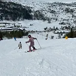 Dom wakacyjny Delikat, Moderne Og Komfortabel Med Panoramautsikt Over Nisser