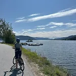 Delikat, Moderne Og Komfortabel Med Panoramautsikt Over Nisser Fjone