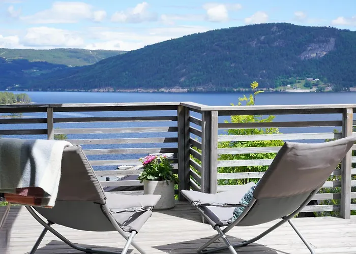 Дом отдыха Delikat, Moderne Og Komfortabel Med Panoramautsikt Over Nisser *